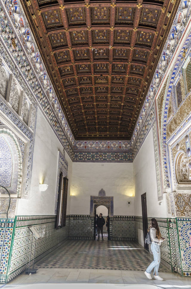 Sevilla 113 - Real Álcazar - Palacio del Rey Don Pedro - Salón del Techo de Felipe II.jpg